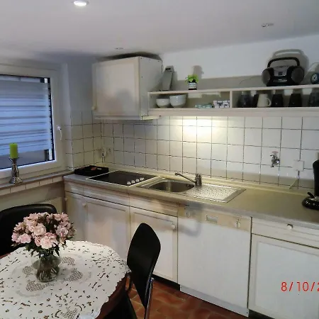 Apartamento Moebliertes Mit Bestem Anschluss - Hangelar Mitte Sankt Augustin