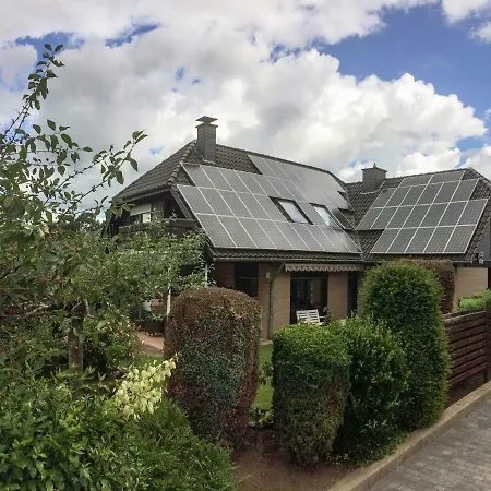 Moebliertes Mit Bestem Anschluss - Hangelar Mitte Apartamento