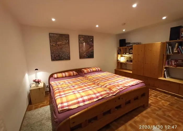 Apartamento Moebliertes Mit Bestem Anschluss - Hangelar Mitte Sankt Augustin