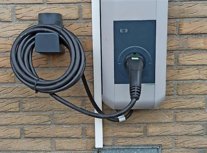 Moebliertes Mit Bestem Anschluss - Hangelar Mitte * 圣奥古斯丁