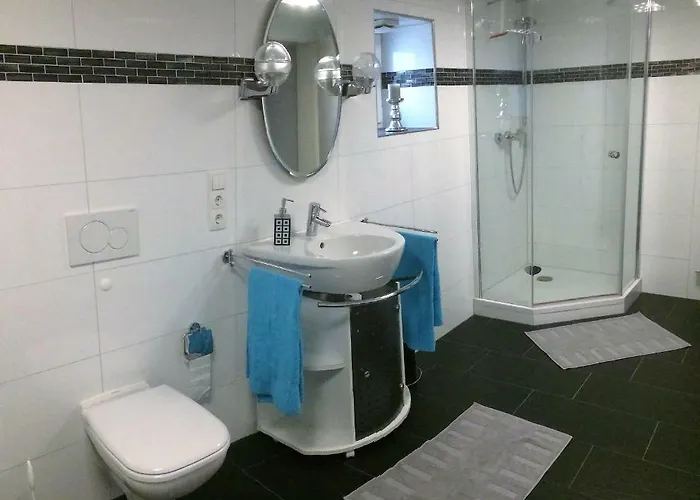 Apartamento Moebliertes Mit Bestem Anschluss - Hangelar Mitte *